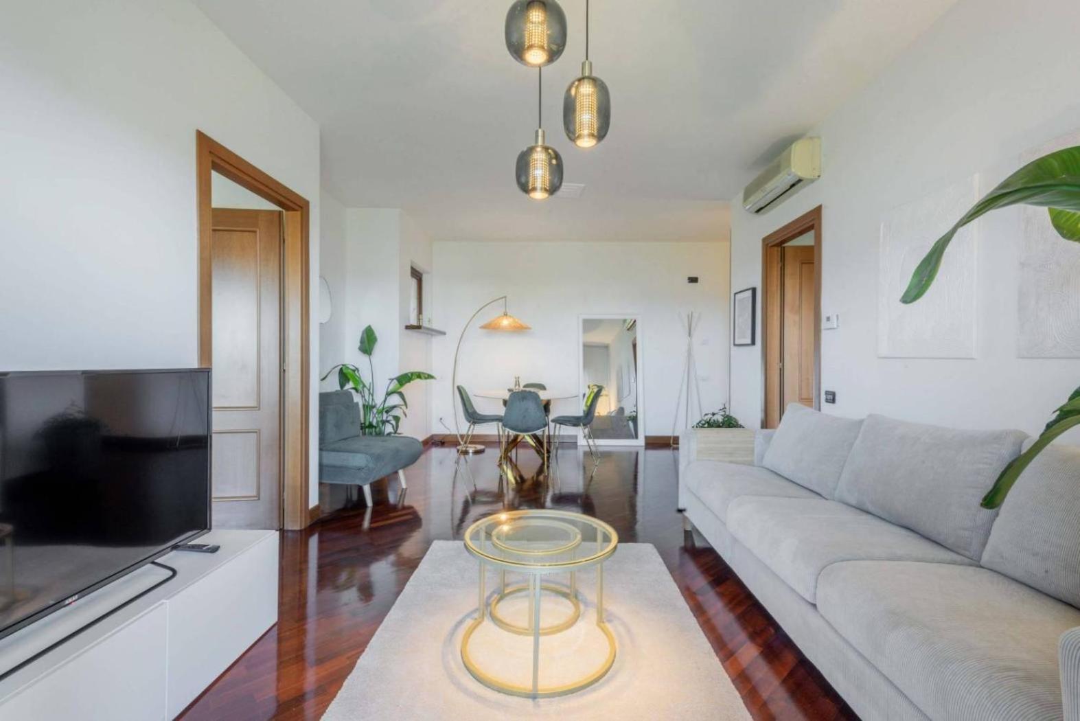 Luxury Boutique Apartment Фьюмичино Экстерьер фото