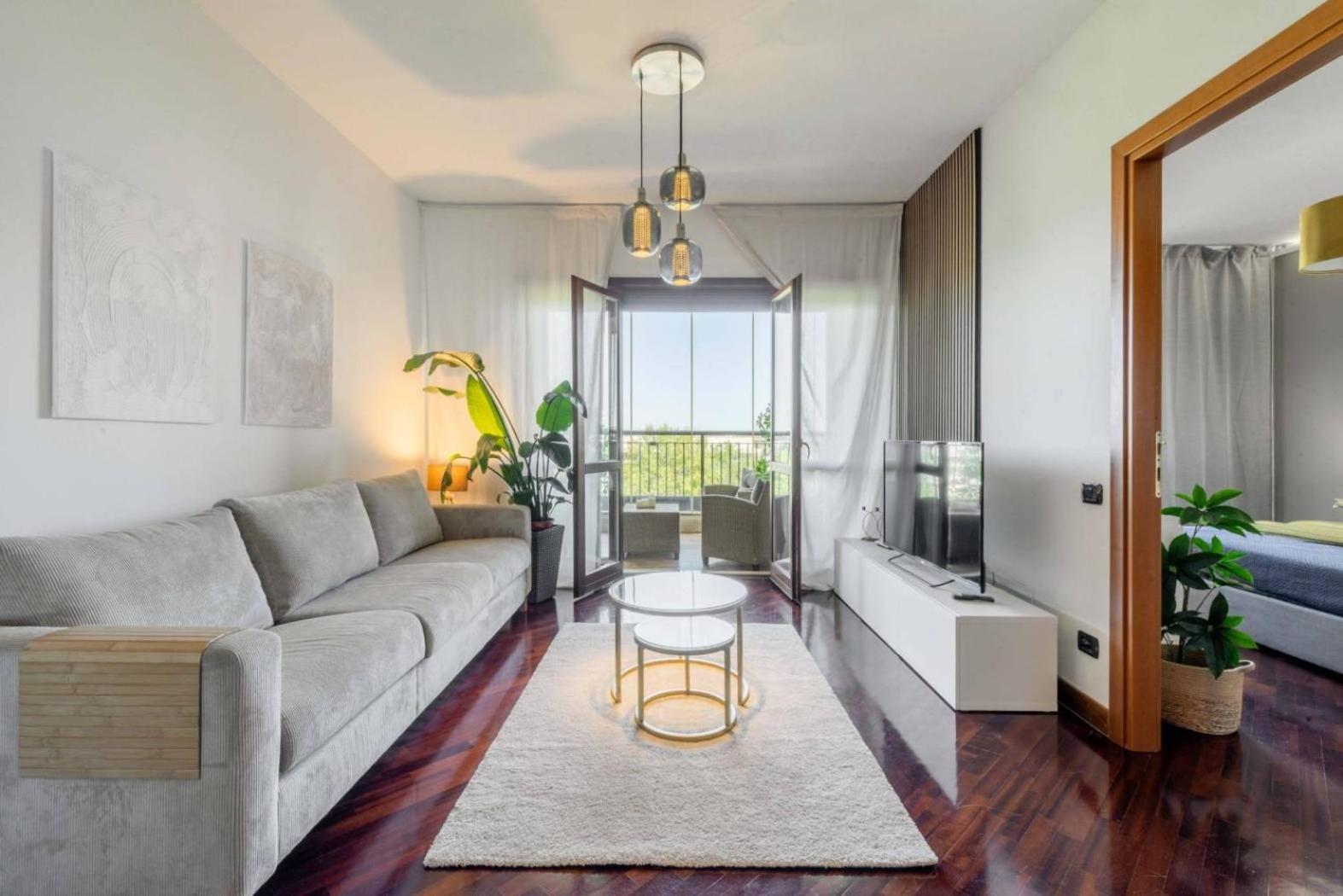 Luxury Boutique Apartment Фьюмичино Экстерьер фото