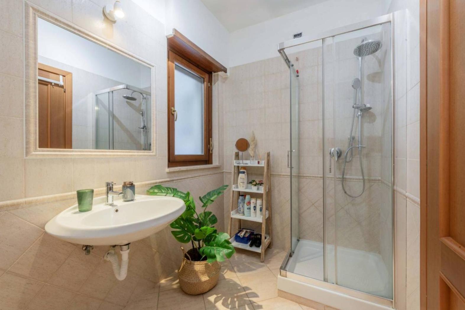 Luxury Boutique Apartment Фьюмичино Экстерьер фото